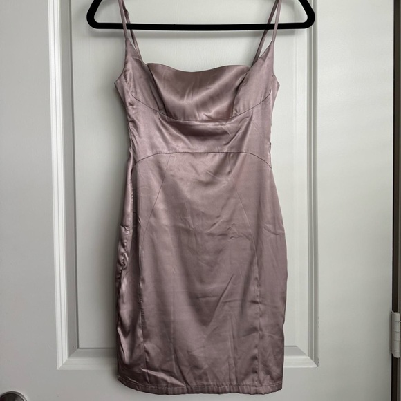 FASHION NOVA DRESS - Picture 1 of 3